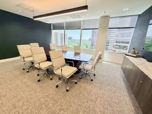 Move In Ready Private Offices- Oak Lawn/ Turtle Creek (Dallas) — thumbnail 7