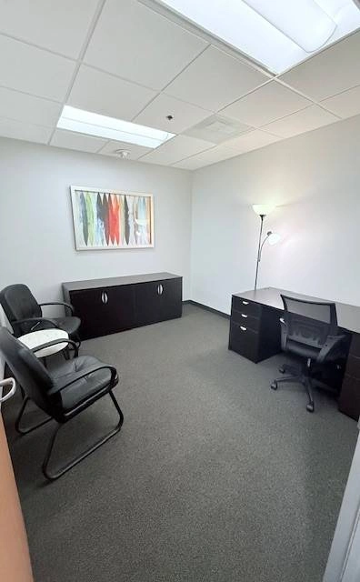 Move In Ready Private Offices- Oak Lawn/ Turtle Creek (Dallas) — thumbnail 5