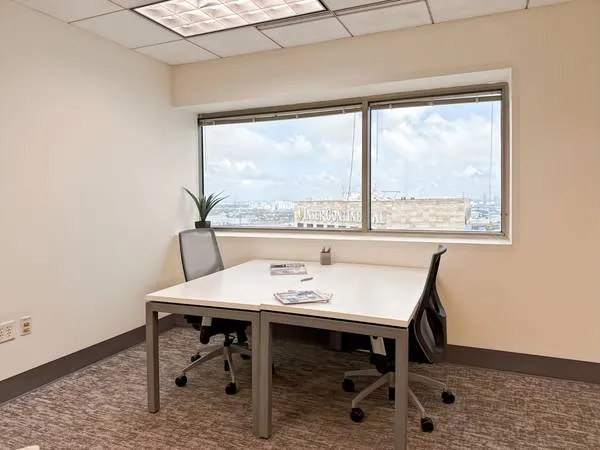 Regus Coworking: Hybrid Work, Fully Supported — photo 1