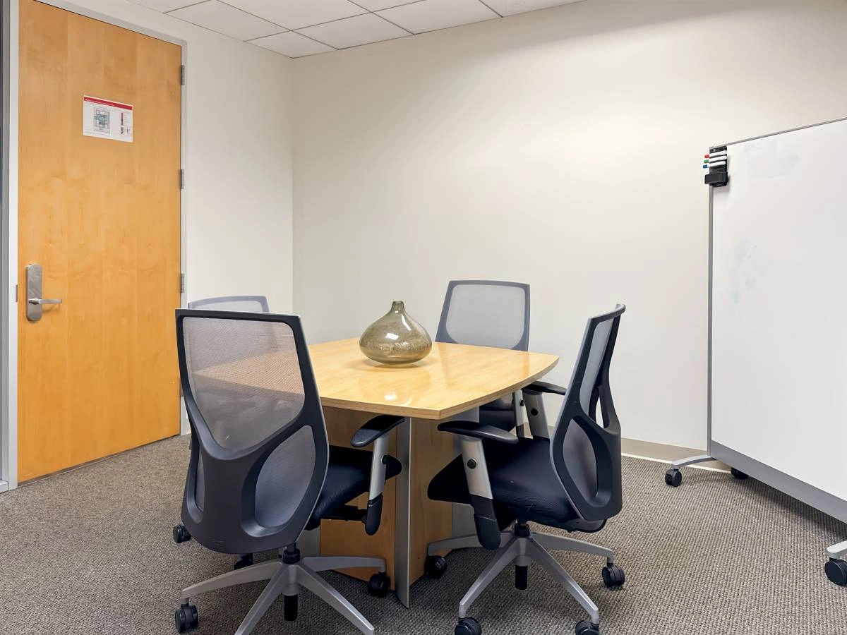 $5,548 Need a big office? Special pricing available! (Miami) — thumbnail 7