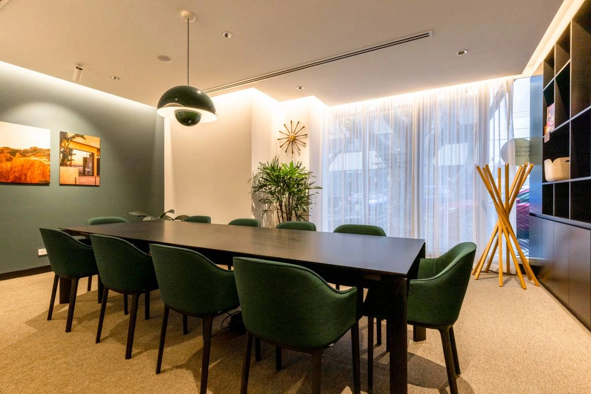$19,619 ????Move-In Ready Office for Small Teams (Miami) — thumbnail 3