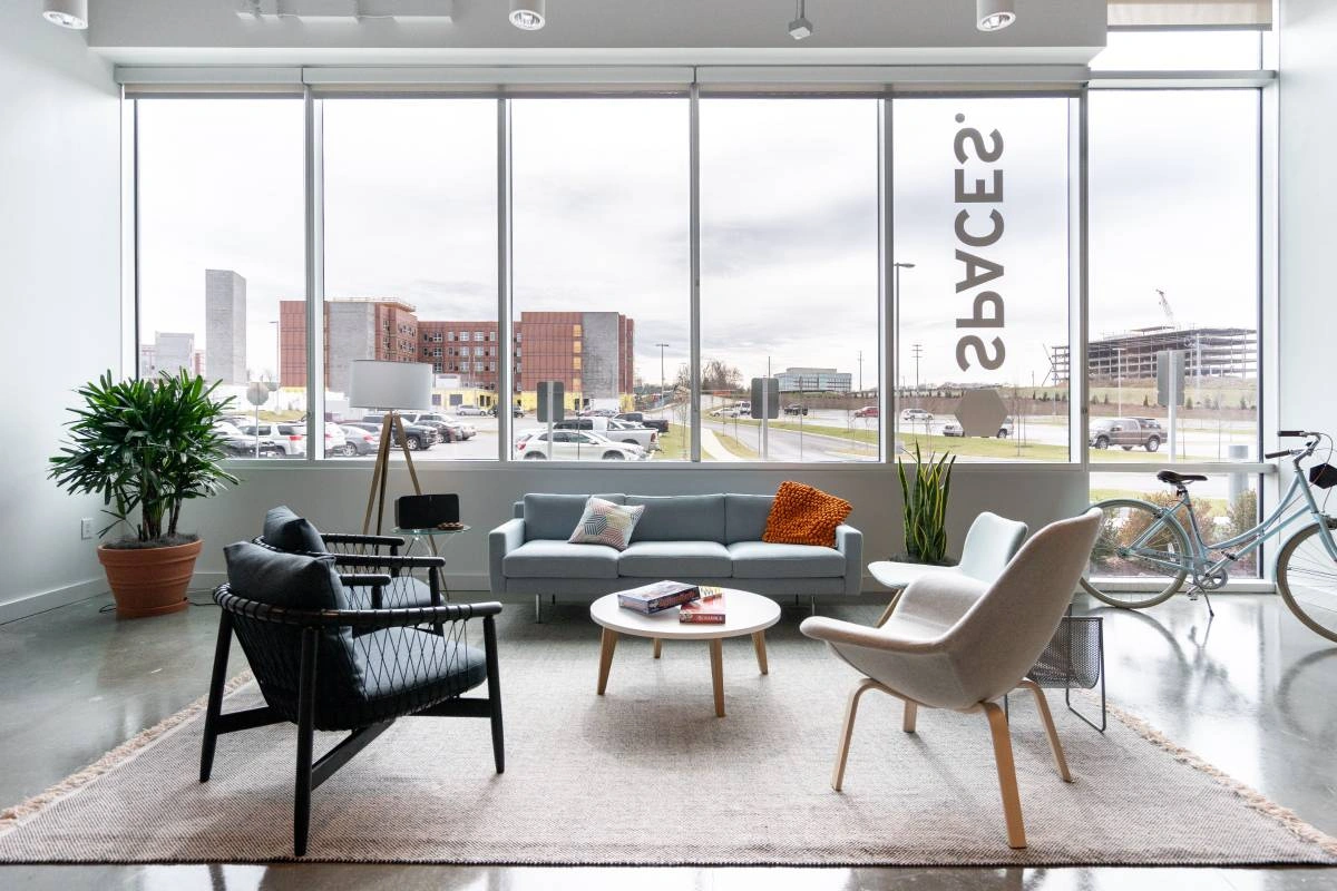$19,619 ????Move-In Ready Office for Small Teams (Miami) — thumbnail 2