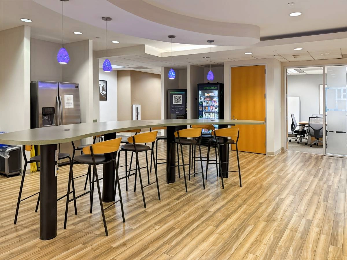 $129 High-tech coworking spaces for agile businesses (Miami) — thumbnail 2