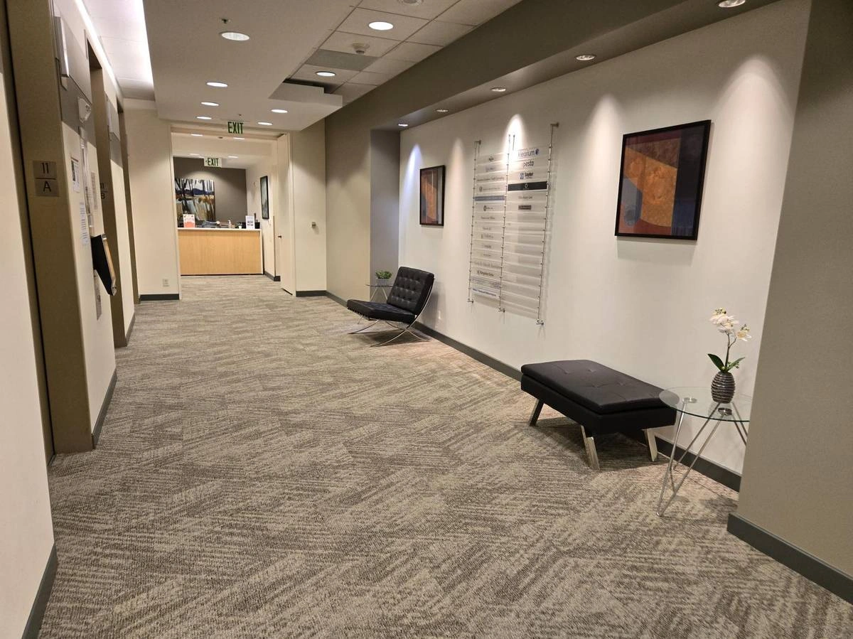 Professional Office Space – First Month FREE for New Clients! — thumbnail 4