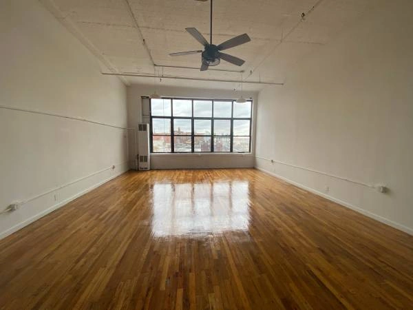 $2,000 / 800ft2 - OPEN LOFT_____ELEVATOR_____13 CEILING____LARGE WINDOWS____@ L TRAIN___ (WILLIAMSBURG right @ L train MORGAN STOP____________________)