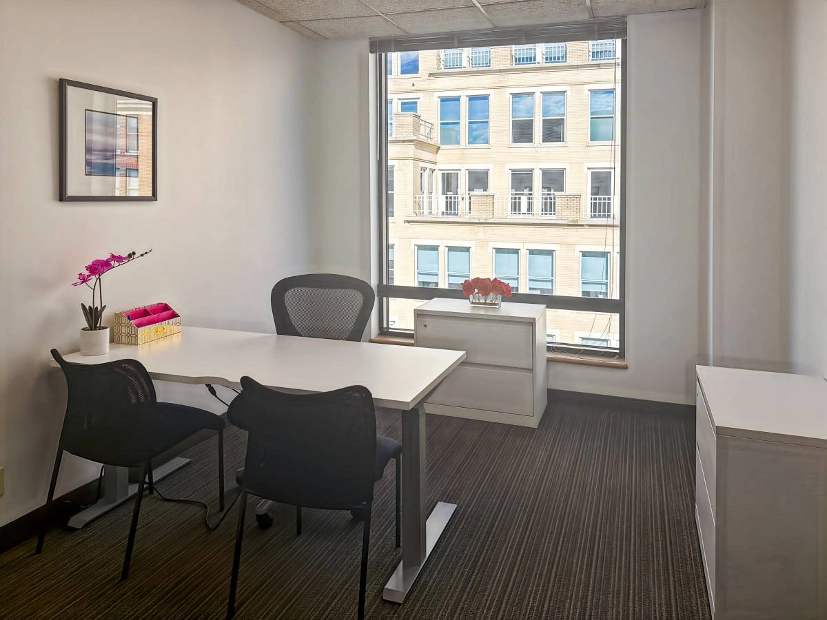 $689 Professional Small Office + Administrative Support