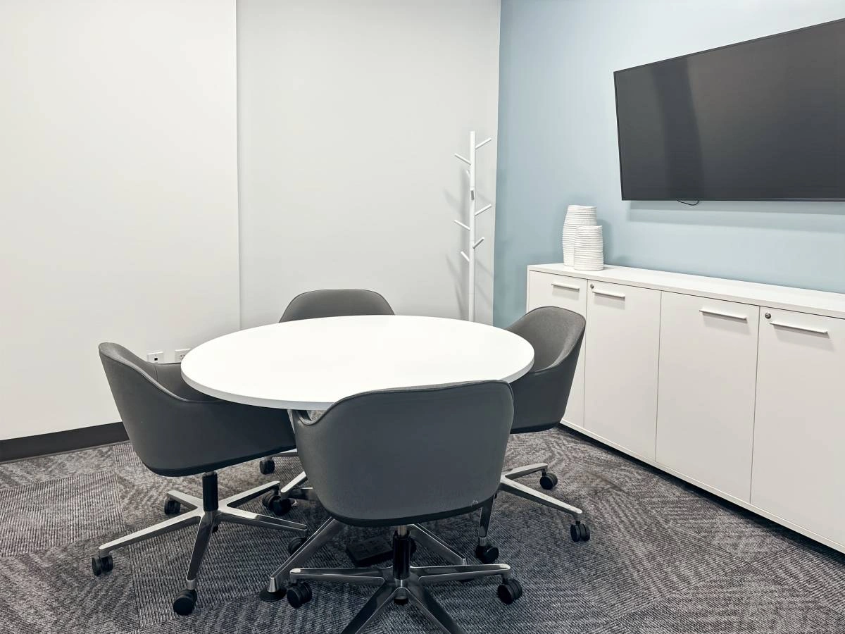 Private Office Available at 10% Off — photo 7