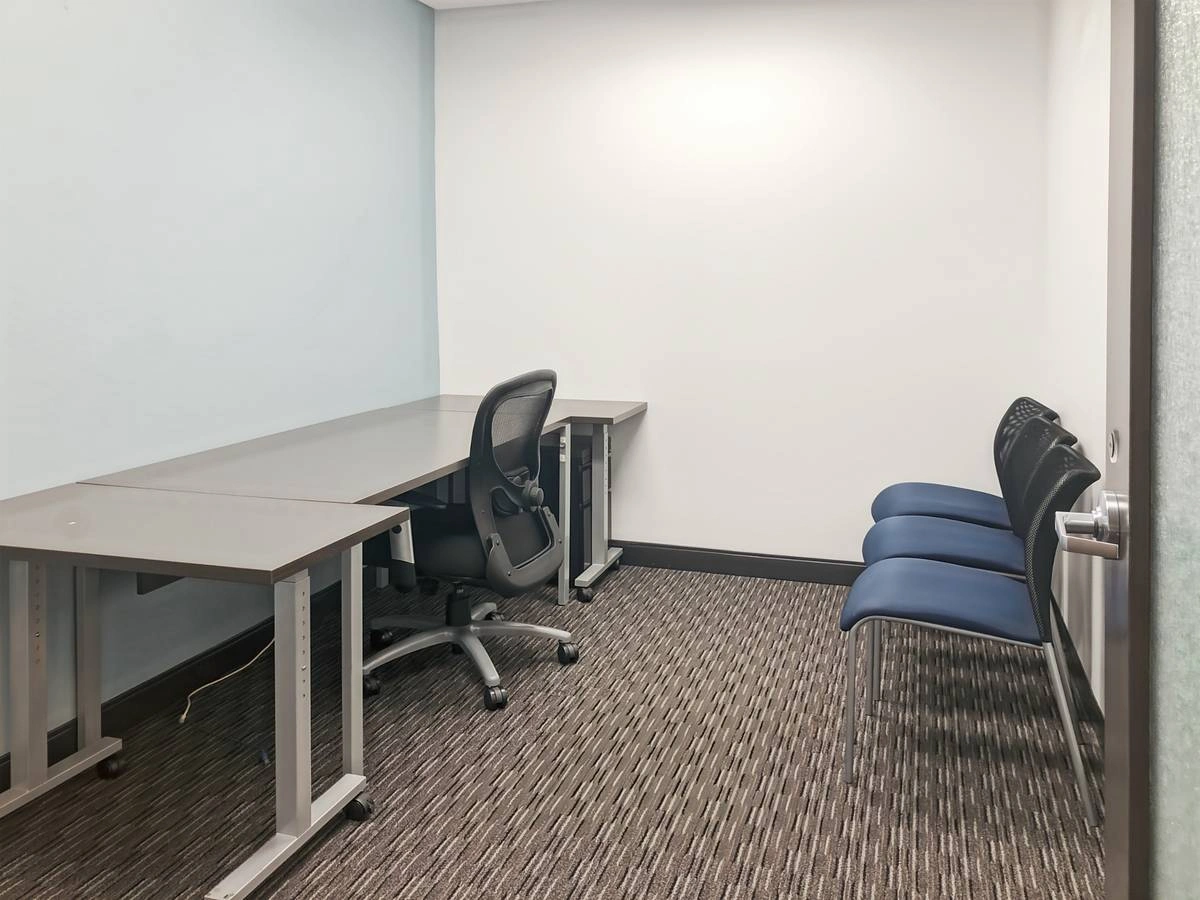 Office space with a polished, professional feel — photo 2