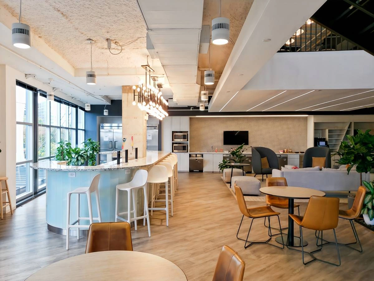 Seasonal Coworking Discount, Save 20% Today — photo 8