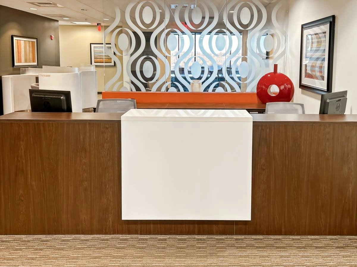 Creative office space | calm, bright, and ready — photo 3