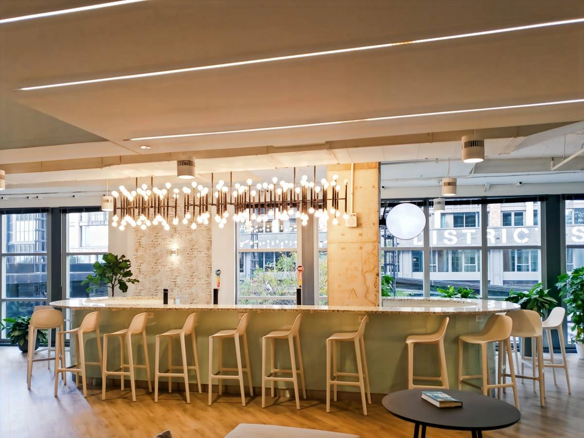 Office space with a polished, professional feel — photo 4