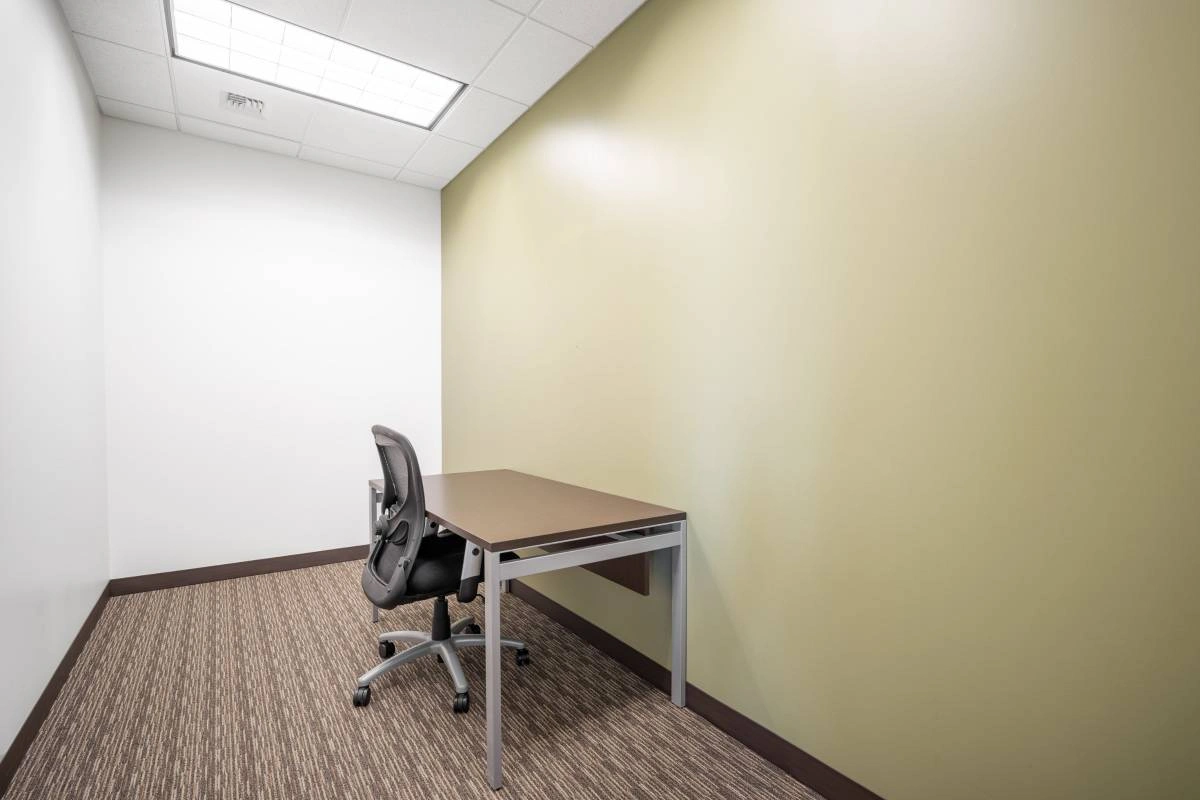 Co-work Your Admin Days: Hot Desk by Hour or Day — photo 8