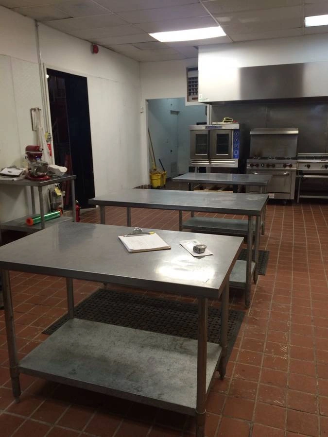 $2,650 / 600ft2 - Commercial kitchen store for rent (Northeast Capitol hill) — thumbnail 3