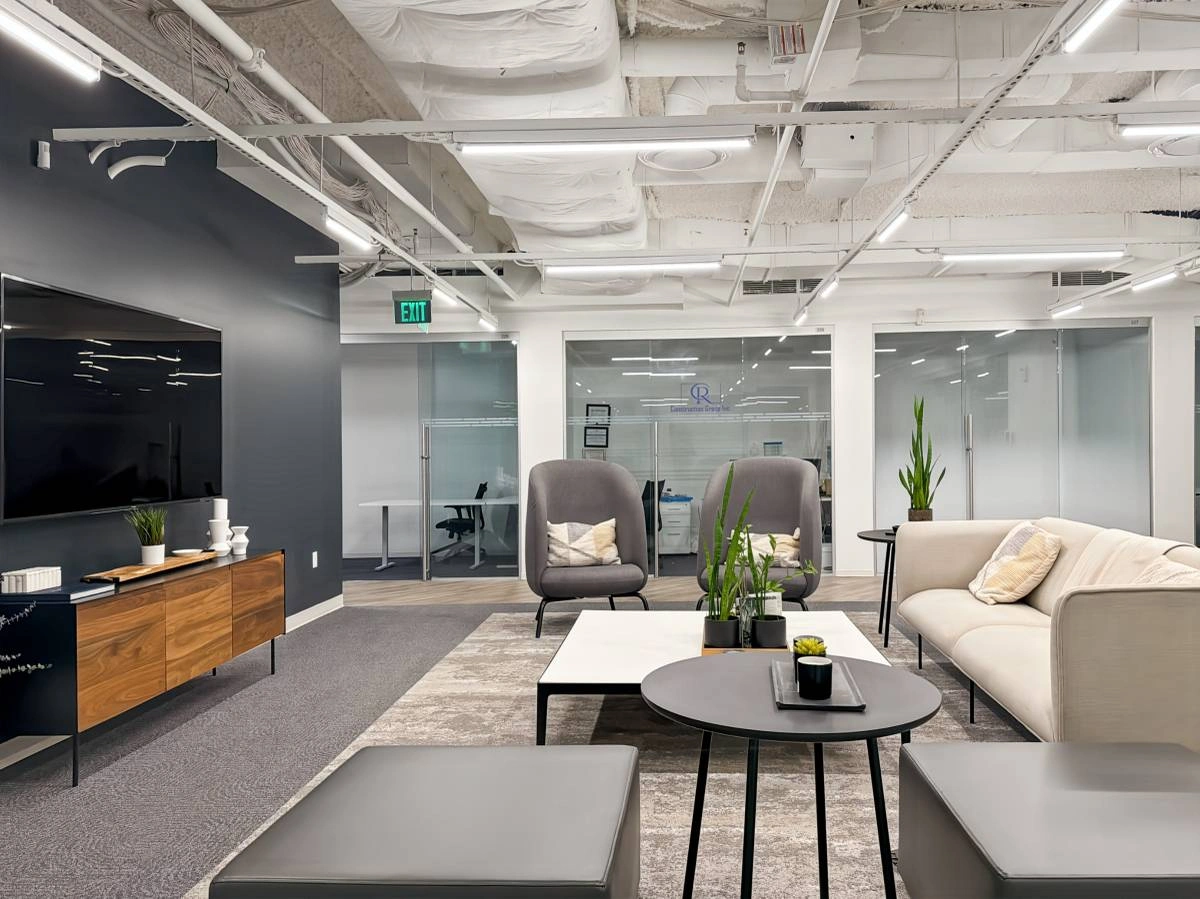 $549 A calm coworking space when home feels overwhelming — thumbnail 2