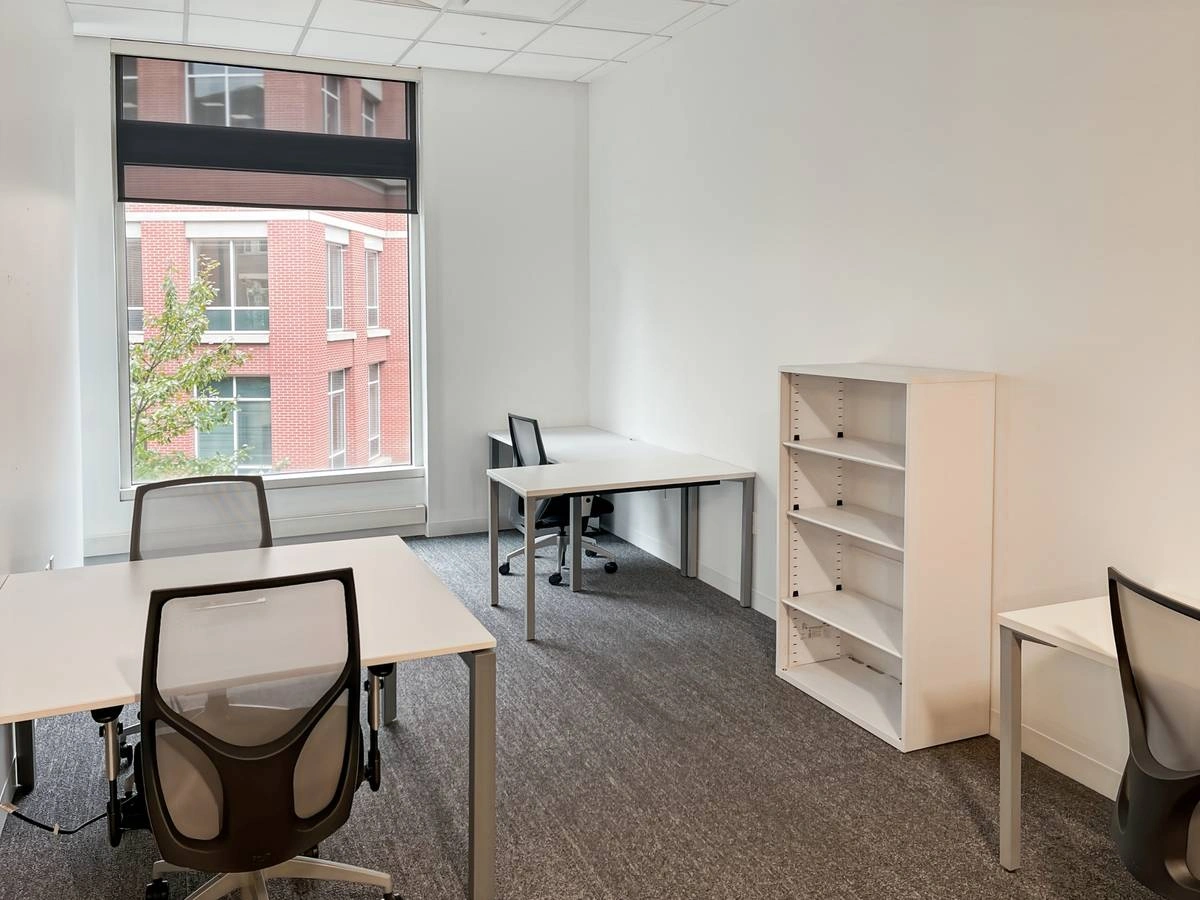 $892 Start in a small office with 5% off — thumbnail 2
