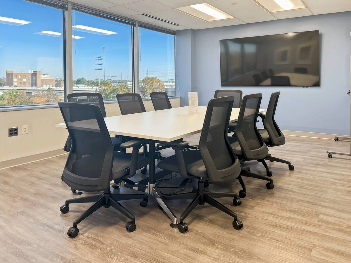 Private Office Deal | 30% Off — photo 5