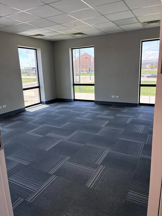 $8,075 / 4507ft2 - NEW MODERN 4507 SF SPACE BY O'HARE INTN'L, I-294, ROSEMONT + MORE! (Schiller Park, Franklin Park, Northlake, Rosemont, Norridge) — thumbnail 6