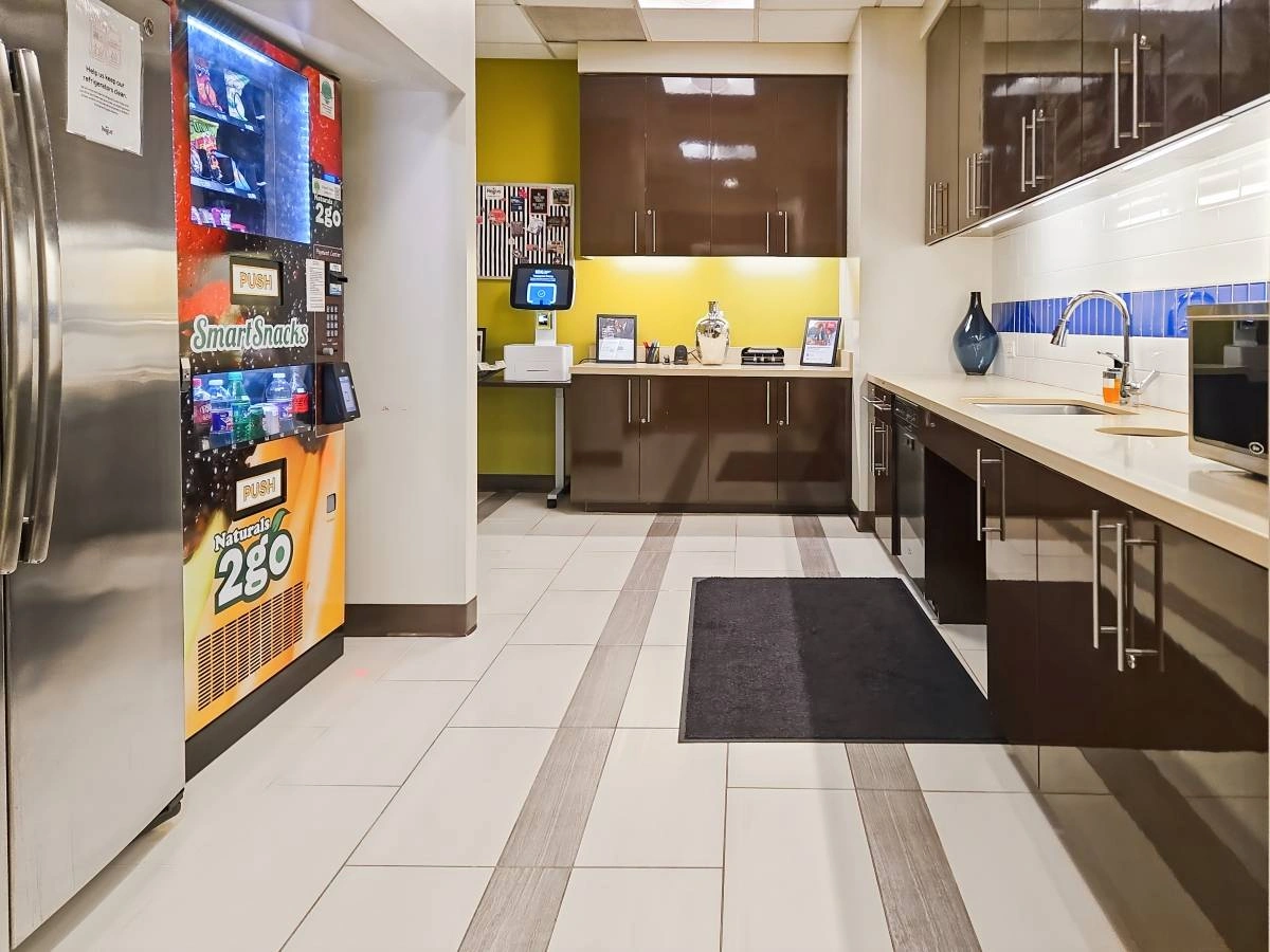 $165 Virtual Office + Path to Private Office or Coworking (Houston) — thumbnail 6