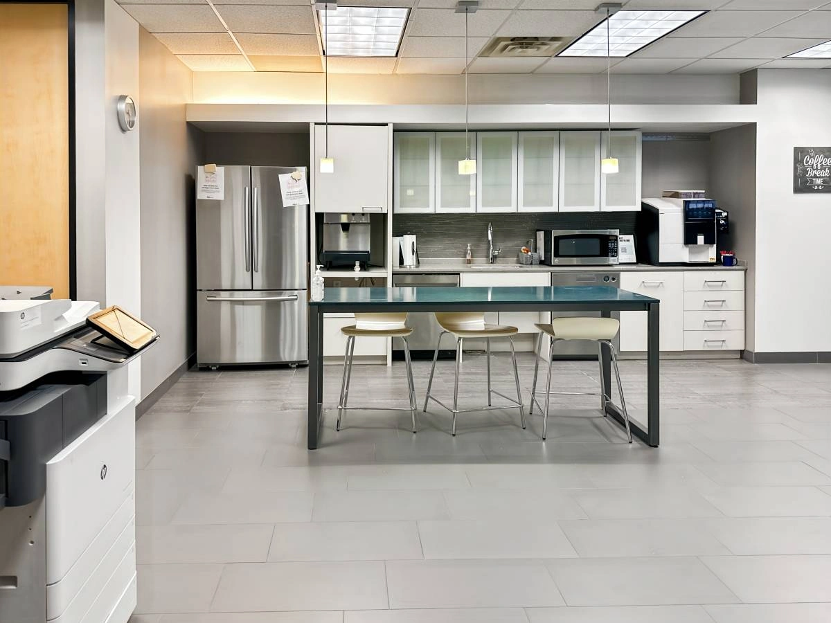 Offices That Travel with You — Access Worldwide Locations — thumbnail 4