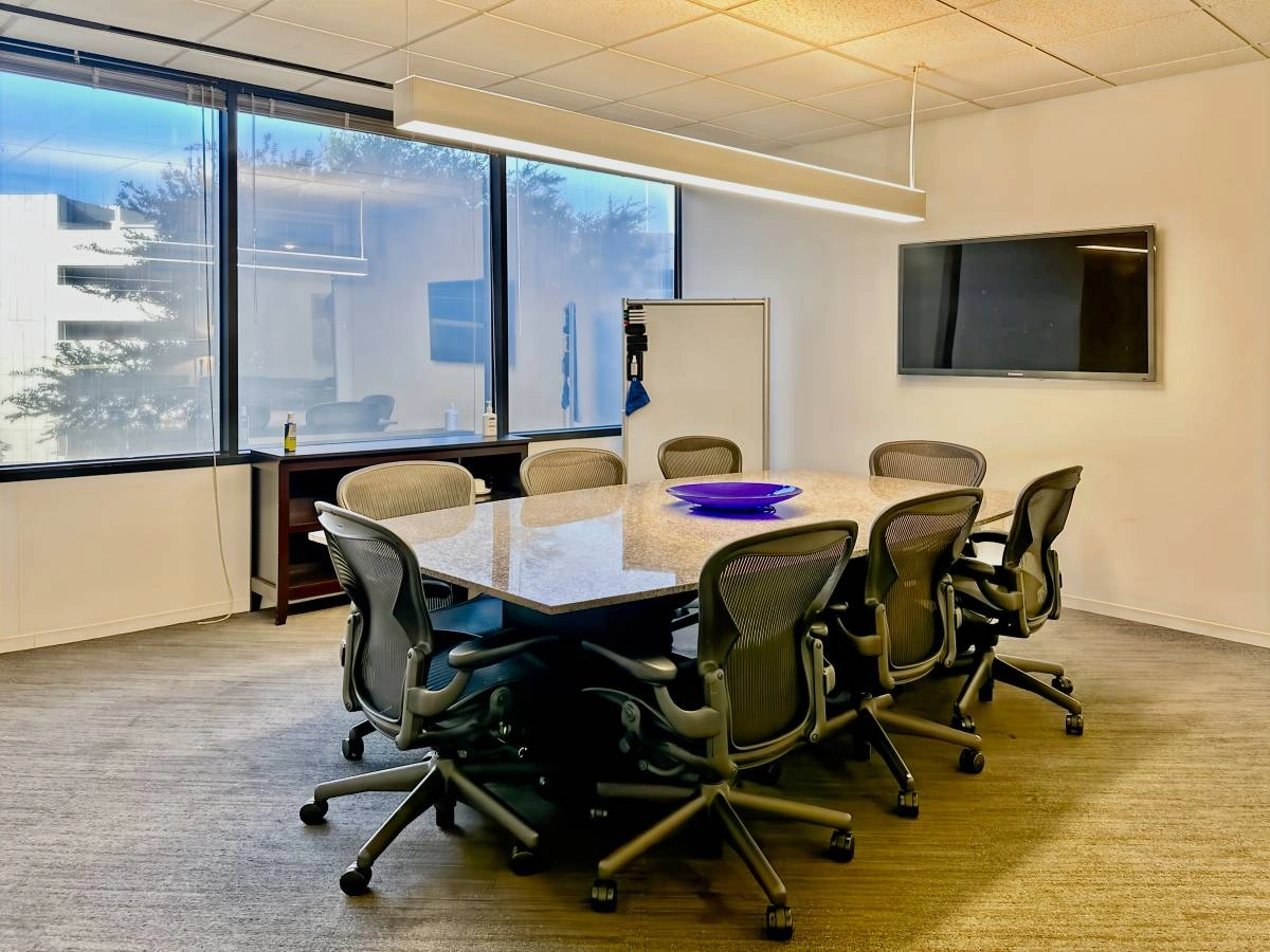 Offices That Travel with You — Access Worldwide Locations — thumbnail 6