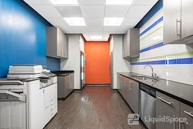 Day Office for 2 - Regus Russell Ranch — photo 4