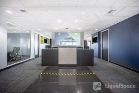 Day Desk - Regus Encino Corporate Center — photo 2