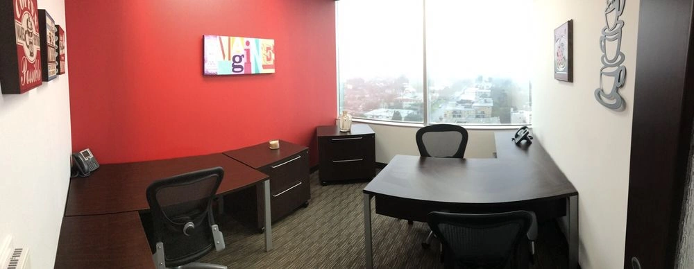 Private Office for 10 - Regus Sepulveda Center — photo 2