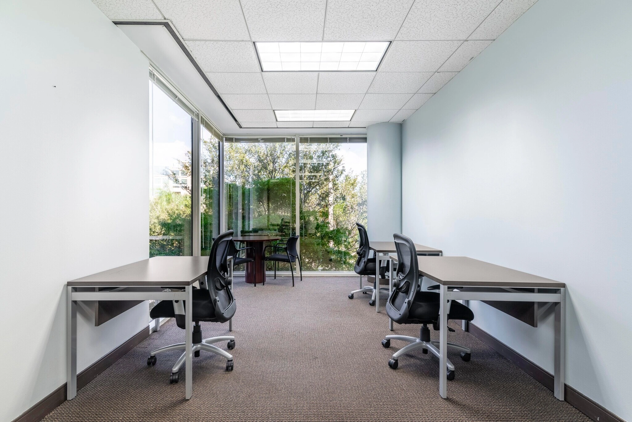 Private Office for 10 - Regus S Grand Avenue — photo 2