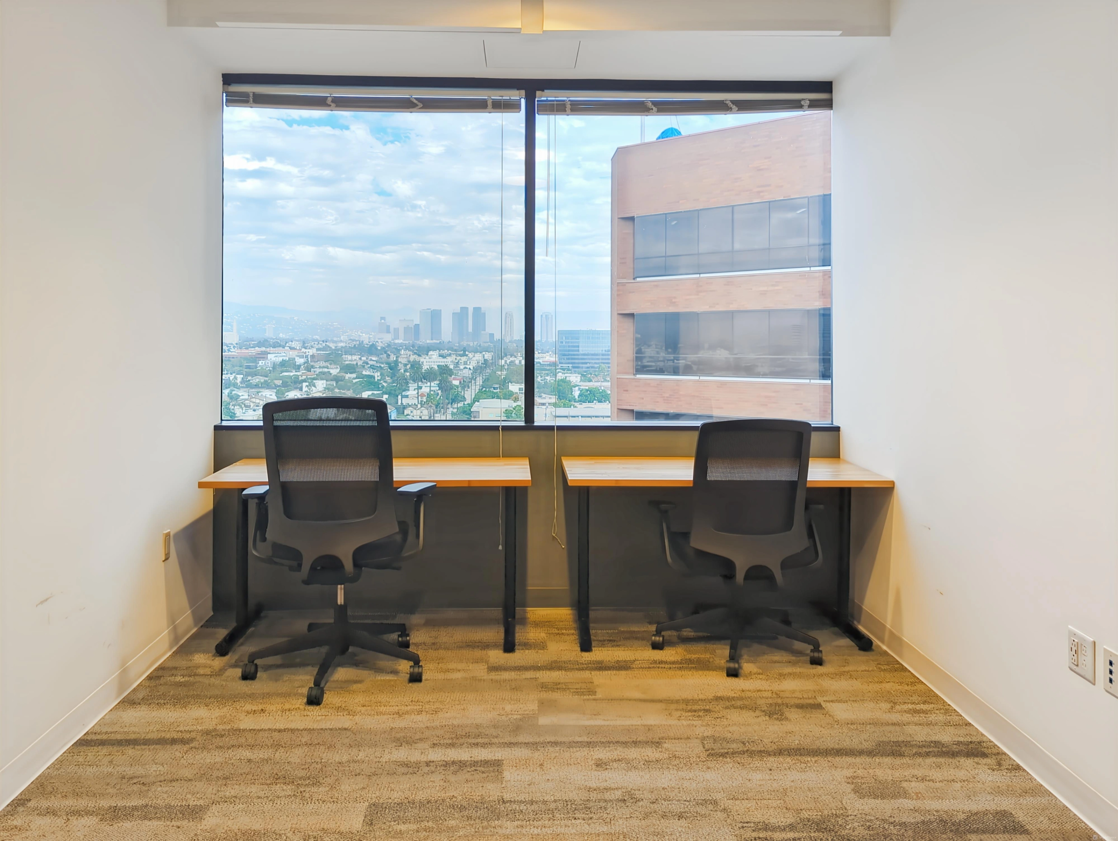 Private Office for 2 - Spaces W Olympic — photo 2