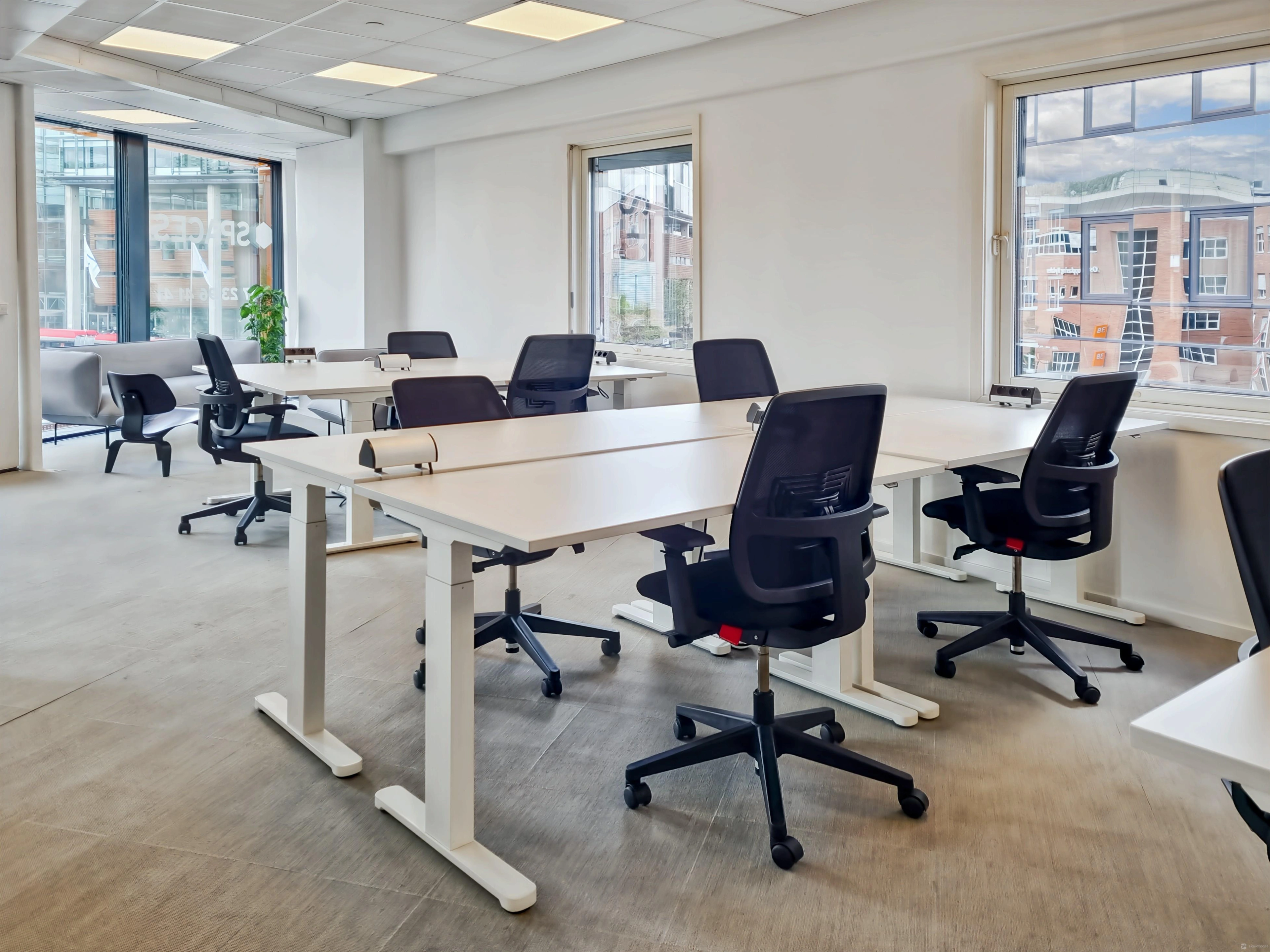 Private Office for 10 - Spaces W Olympic — photo 3