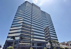 Private Office for 1 - Regus 12100 Wilshire Boulevard — photo 3