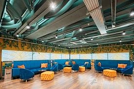 Day Desk Open - Regus Century Plaza Towers — photo 2