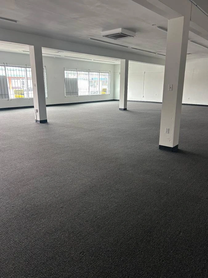 Great Building available for Lease — photo 3