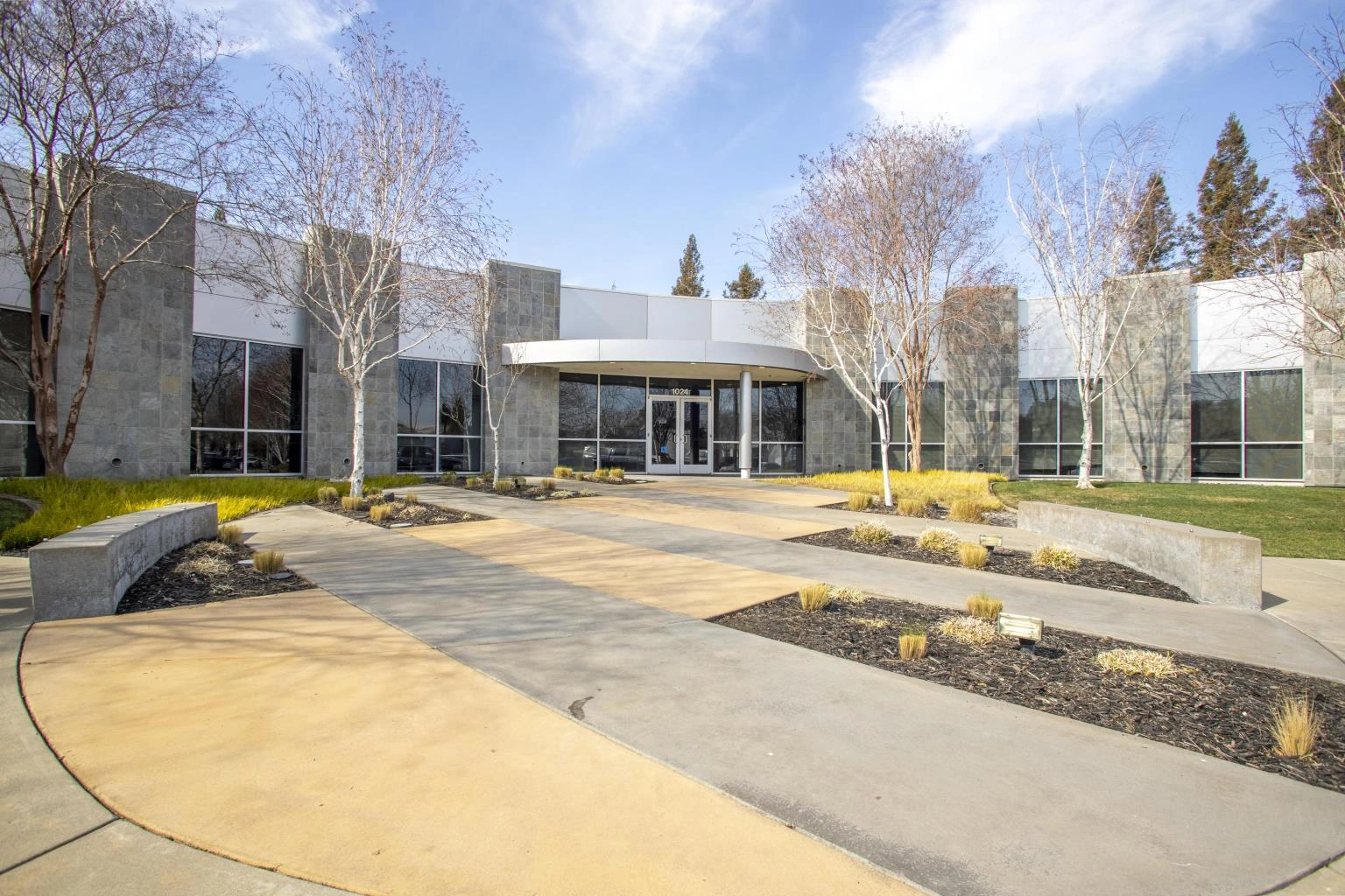 Regus Iron Point Folsom — Meeting Room for 4 — Hourly — photo 3