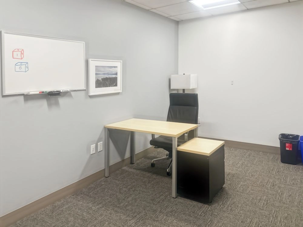 Regus 50 California Street — Team Office 10 Persons — Monthly