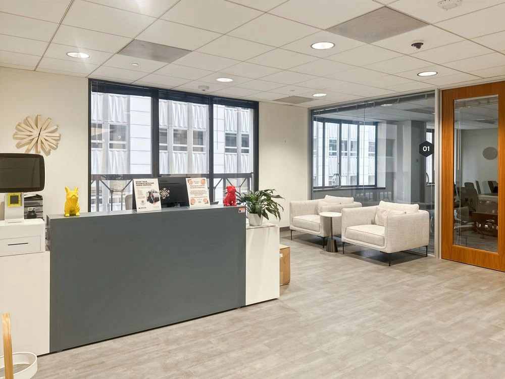 Spaces 101 Montgomery Street — Day Office 8 Persons — Hourly — photo 4