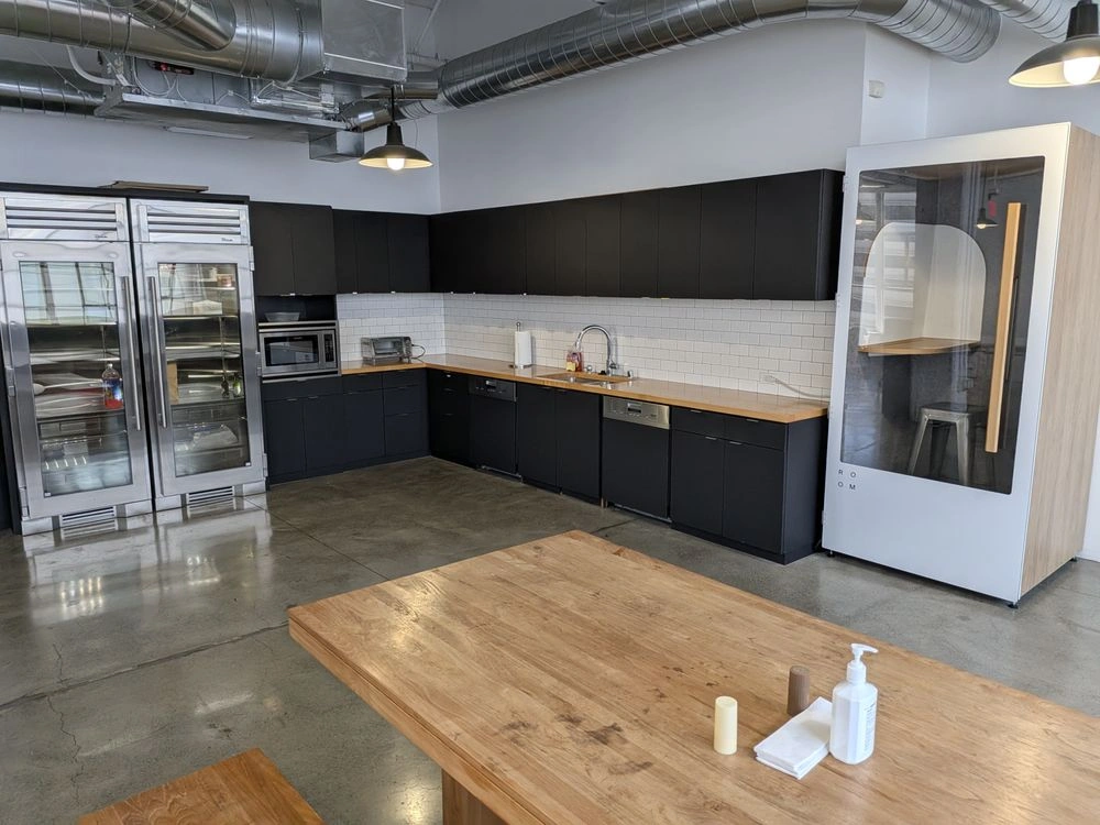 Regus Tribune Building — Day Office 1 Person — Hourly — photo 2