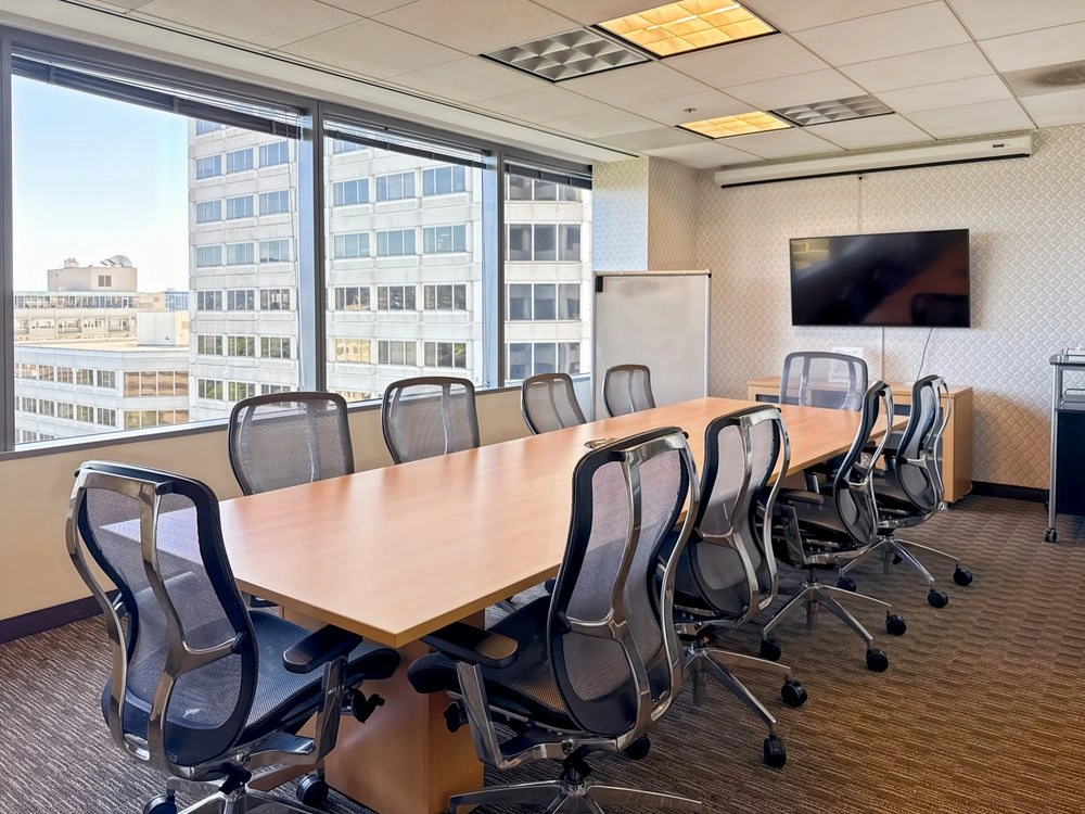 Regus Lake Merritt — Day Office 6 Persons — Hourly — photo 2