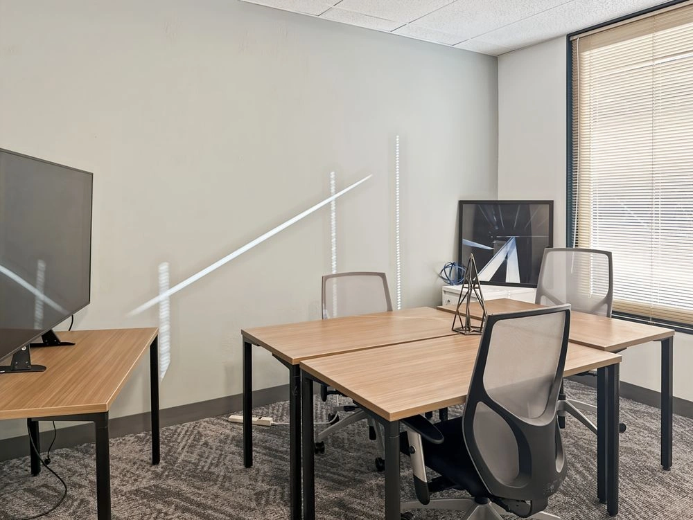 Regus Downtown Berkeley — Day Office 1 Person — Hourly — photo 3