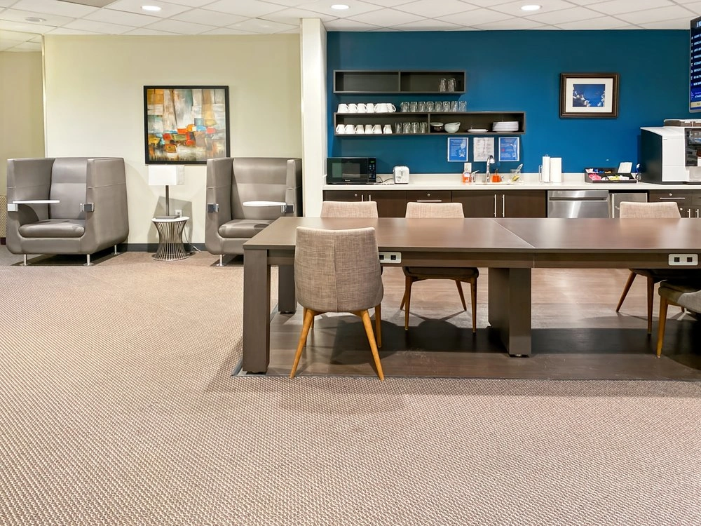 Regus Downtown Walnut Creek — Private Office 1 Person — Monthly — photo 4