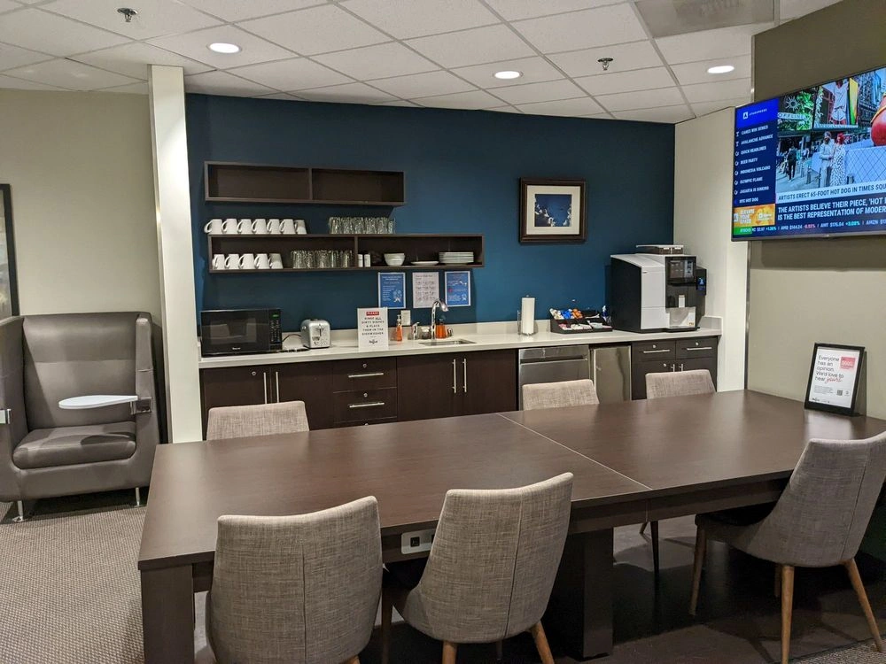 Regus Downtown Walnut Creek — Team Office 5 Persons — Monthly — photo 3
