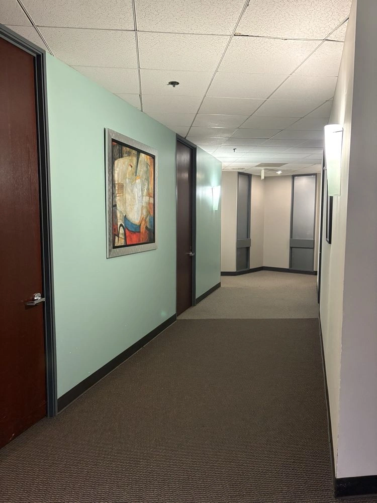 Regus Downtown Walnut Creek — Day Office 2 Persons — Hourly — photo 4