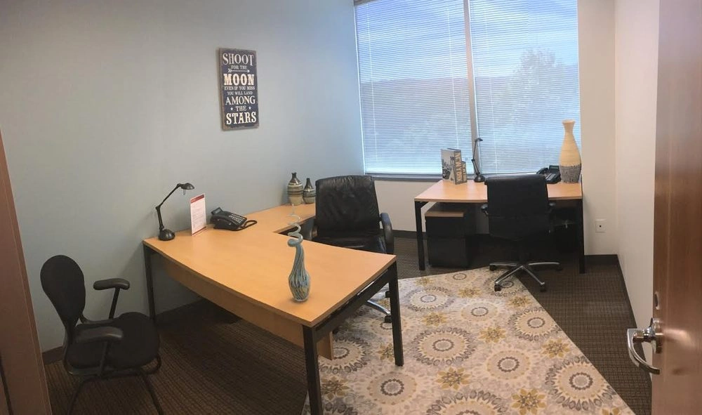 Regus Treat Boulevard — Private Office 4 Persons — Monthly — photo 2
