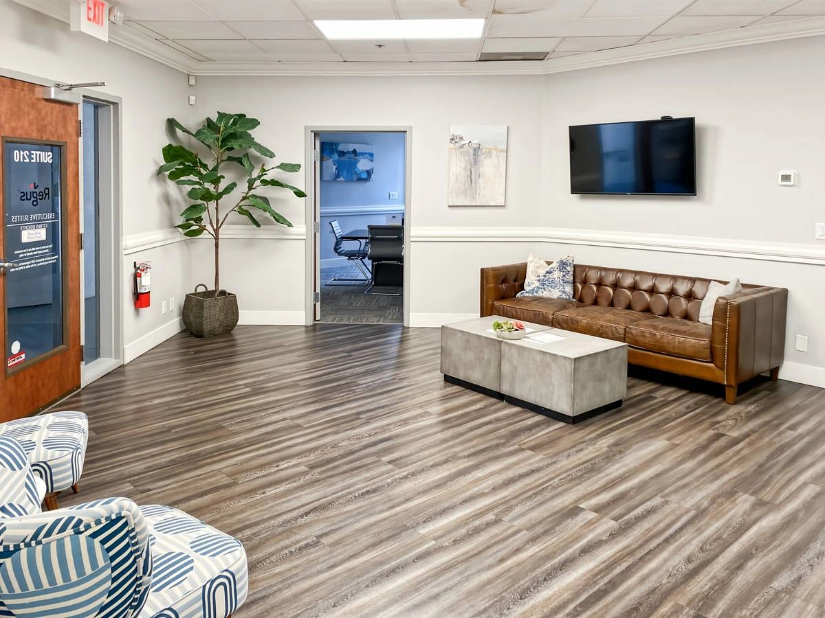 Spacious Team Office – High-Speed Internet & 24/7 Access — photo 3