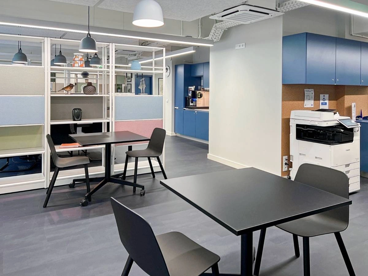 Flexible Hot Desk Memberships: Daily, Weekly, or Monthly Access — photo 6