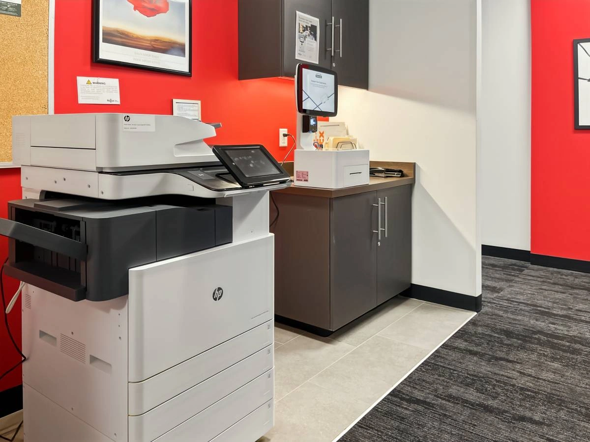 Startup office | small space, flexible setup — photo 8